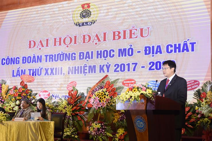 dh_cong_doan_truong_17-22-1.jpg dh_cong_doan_truong_17-22-1.jpg