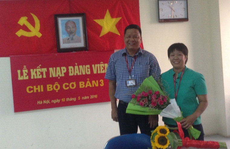 ket_nap_la_ngoc_linh_2.jpg ket_nap_la_ngoc_linh_2.jpg